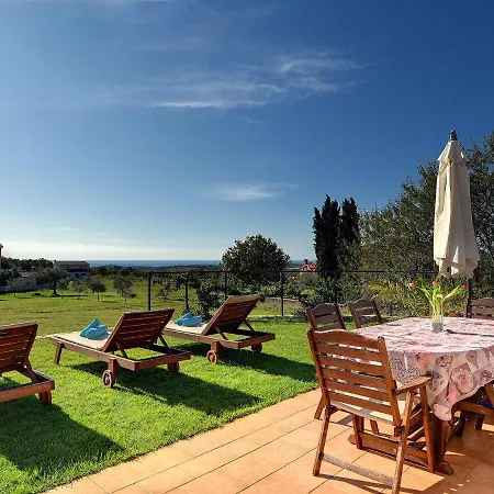 In Rovinj With Pool & Bubble Bath Rovinjsko Selo