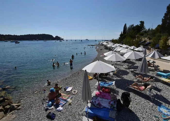 In Rovinj With Pool & Bubble Bath